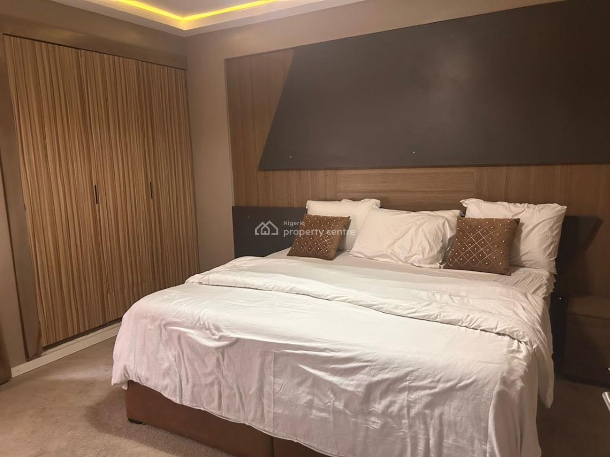 Deluxe 3 Bedrooms Flats with 1 Room Boys Quarter, Off Awolowo Road, Ikoyi, Lagos, Flat / Apartment for Sale