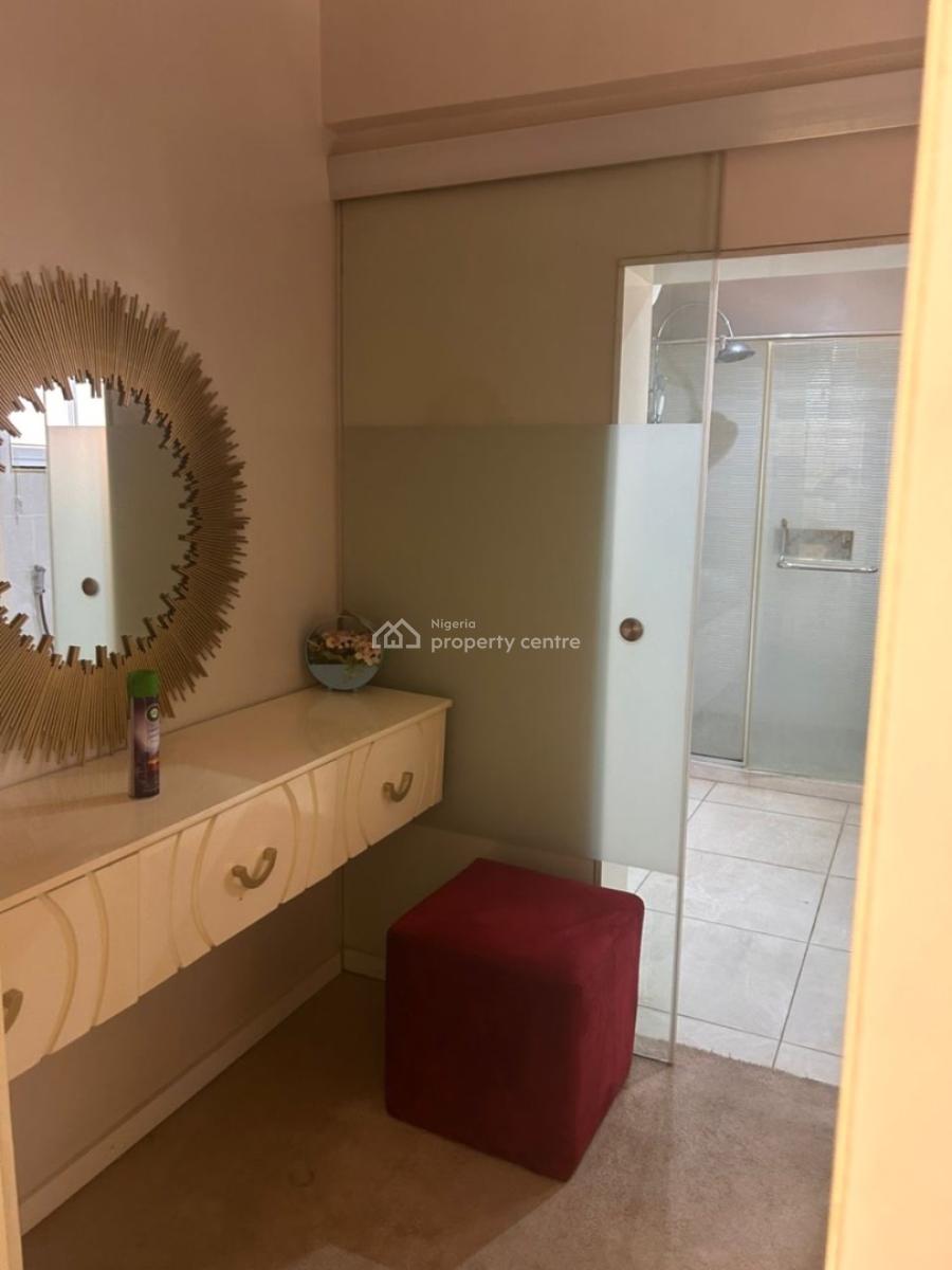 Deluxe 3 Bedrooms Flats with 1 Room Boys Quarter, Off Awolowo Road, Ikoyi, Lagos, Flat / Apartment for Sale