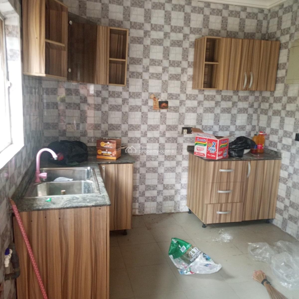 Sharp and Standard 3 Bedroom Flat, Lekki Peninsula Scheme 2,abraham Adesanya, Ajah, Lagos, Flat / Apartment for Rent