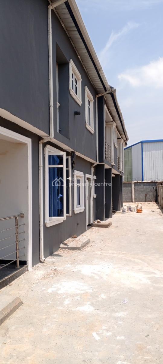 Luxury Pop 2 Bedroom Flat with Excellent Finishing, Beside Christ Embassy Camp, Maba Town, Asese, Ibafo, Ogun, Flat / Apartment for Rent