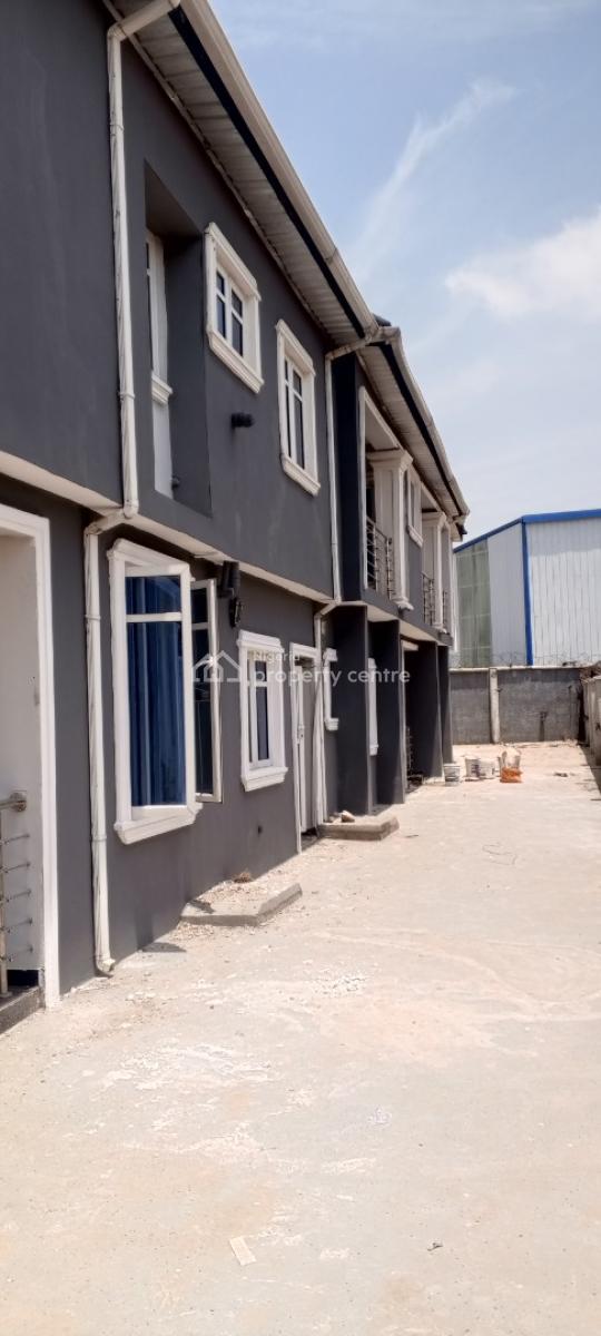 Luxury Pop 2 Bedroom Flat with Excellent Finishing, Beside Christ Embassy Camp, Maba Town, Asese, Ibafo, Ogun, Flat / Apartment for Rent