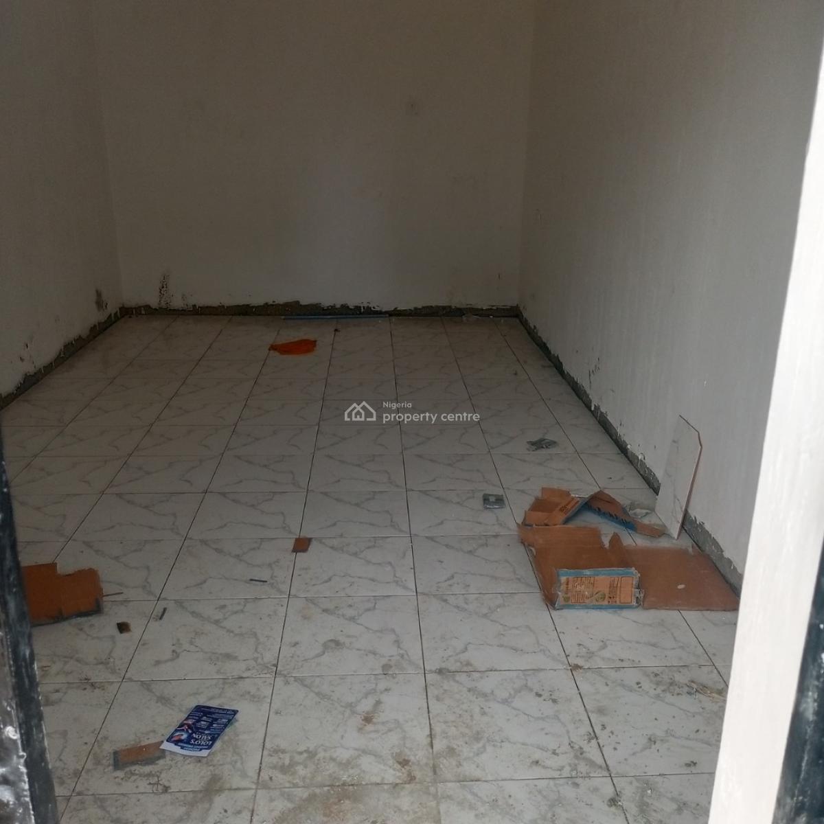 Shop Space, Mobile Road,illaje, Ajah, Lagos, Shop for Rent