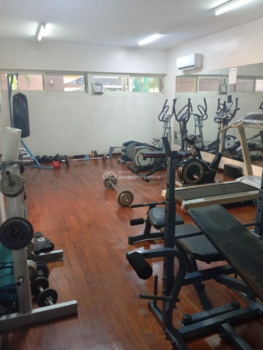 a Spacious Fully Serviced 4 Bedroom Apartment, Bourdillon Road, Old Ikoyi, Ikoyi, Lagos, Flat / Apartment for Rent