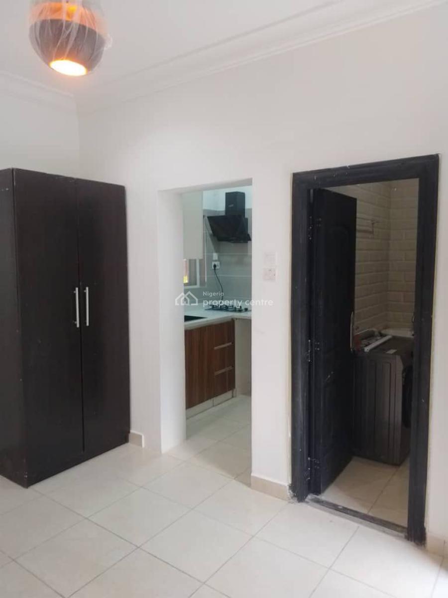 Clean 1 Bedroom Bungalow, Without Furniture, Off Amino Kano, Wuse 2, Abuja, House for Rent