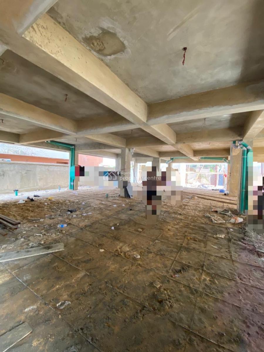 Astonishing 1 Bedroom Apartment in a Serene Neighborhood, Agungi, Lekki, Lagos, Flat / Apartment for Sale