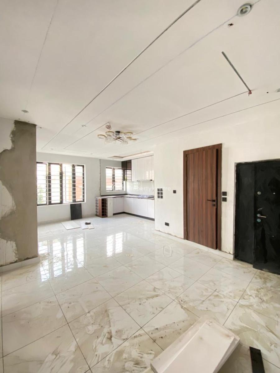 Beautifully Built 2 Bedroom Apartment in a Serene Neighborhood, Agungi, Lekki, Lagos, Flat / Apartment for Sale