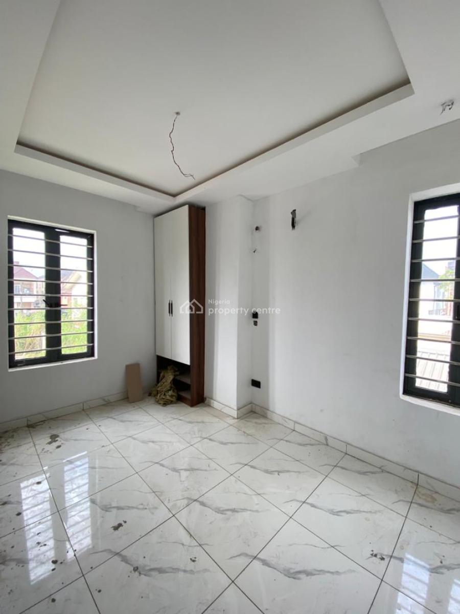 Beautifully Built 2 Bedroom Apartment in a Serene Neighborhood, Agungi, Lekki, Lagos, Flat / Apartment for Sale