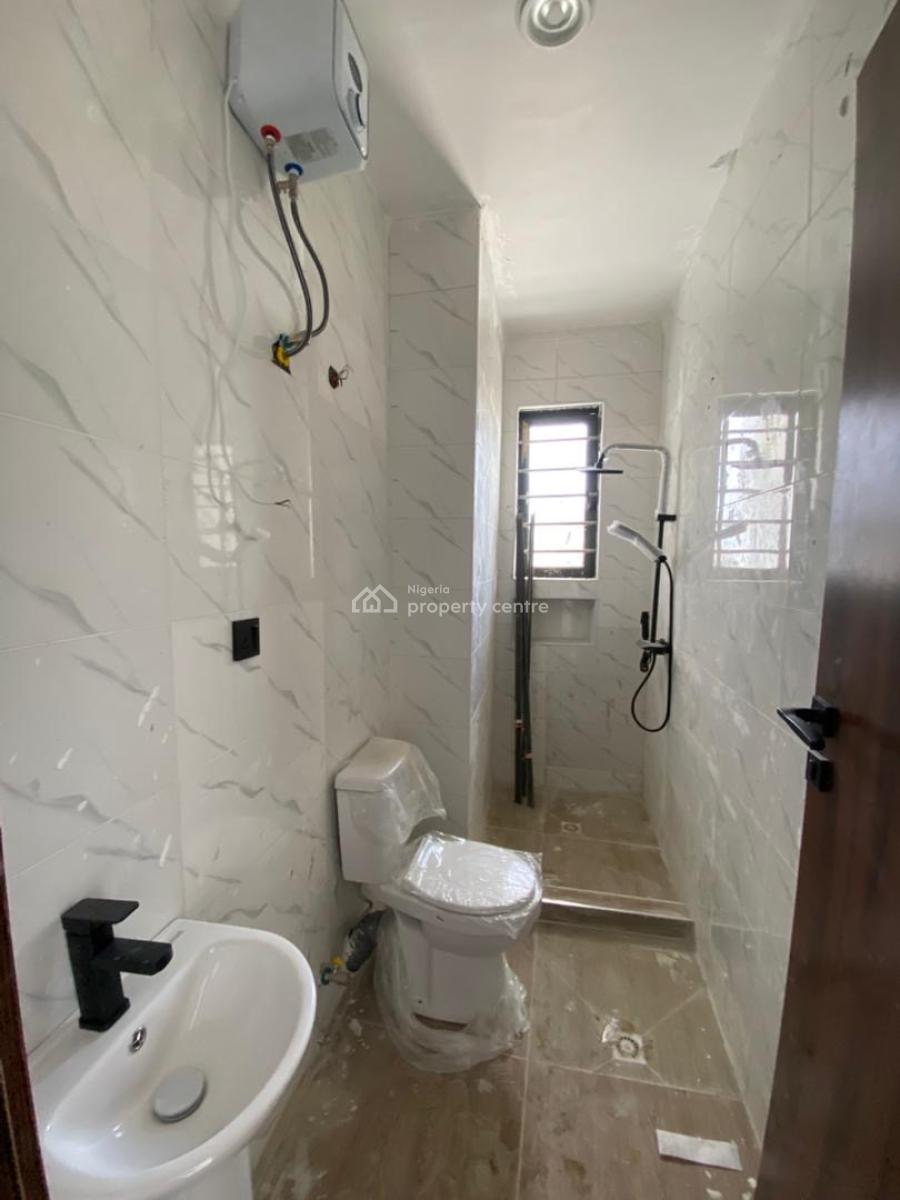 Beautifully Built 2 Bedroom Apartment in a Serene Neighborhood, Agungi, Lekki, Lagos, Flat / Apartment for Sale