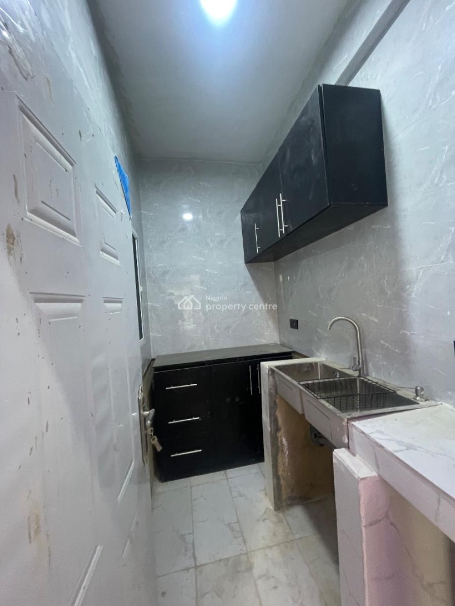 Newly Built Standard One Bedroom Flat, Iwaya Yaba, Yaba, Lagos, Mini Flat (room and Parlour) for Rent