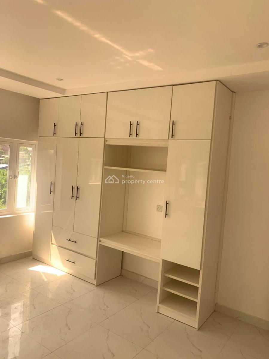 Exquisitely Built 3 Bedroom Flat, Gra, Abijo, Lekki, Lagos, Flat / Apartment for Sale