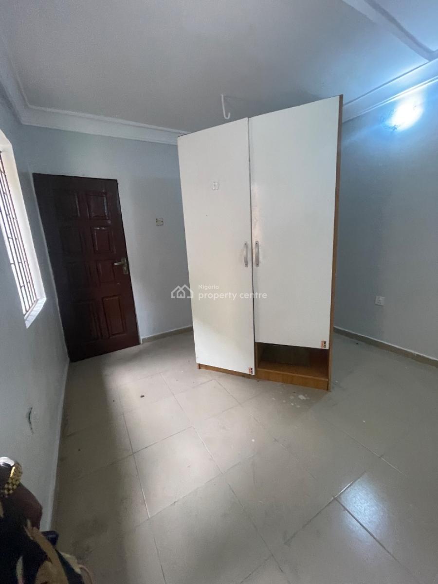 Neatly Used One Bedroom Apartment, Charlieboy, Gbagada Phase 1, Gbagada, Lagos, Mini Flat (room and Parlour) for Rent