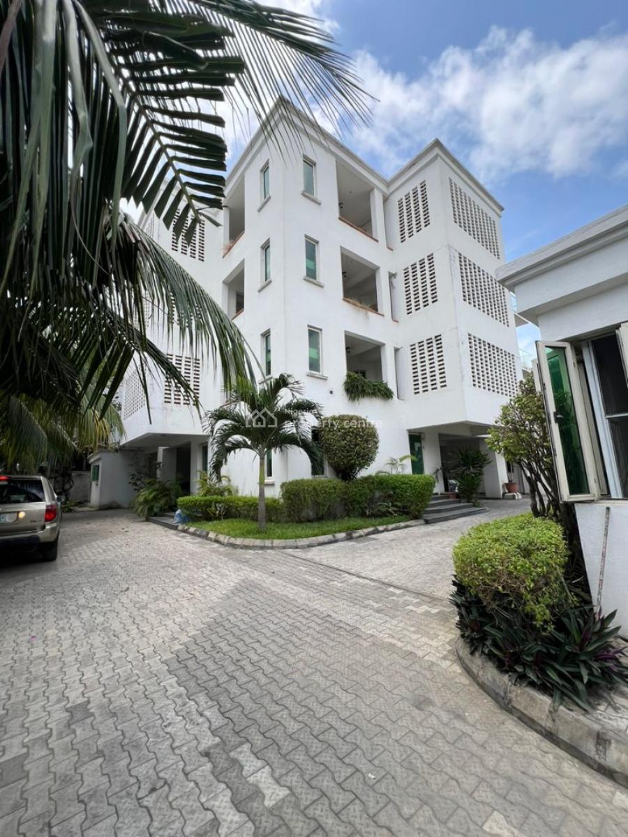 Beautiful 2 Bedroom Apartment + Pool, Bq and  Garden in a Secure Estate, Oniru, Victoria Island (vi), Lagos, Flat / Apartment for Rent