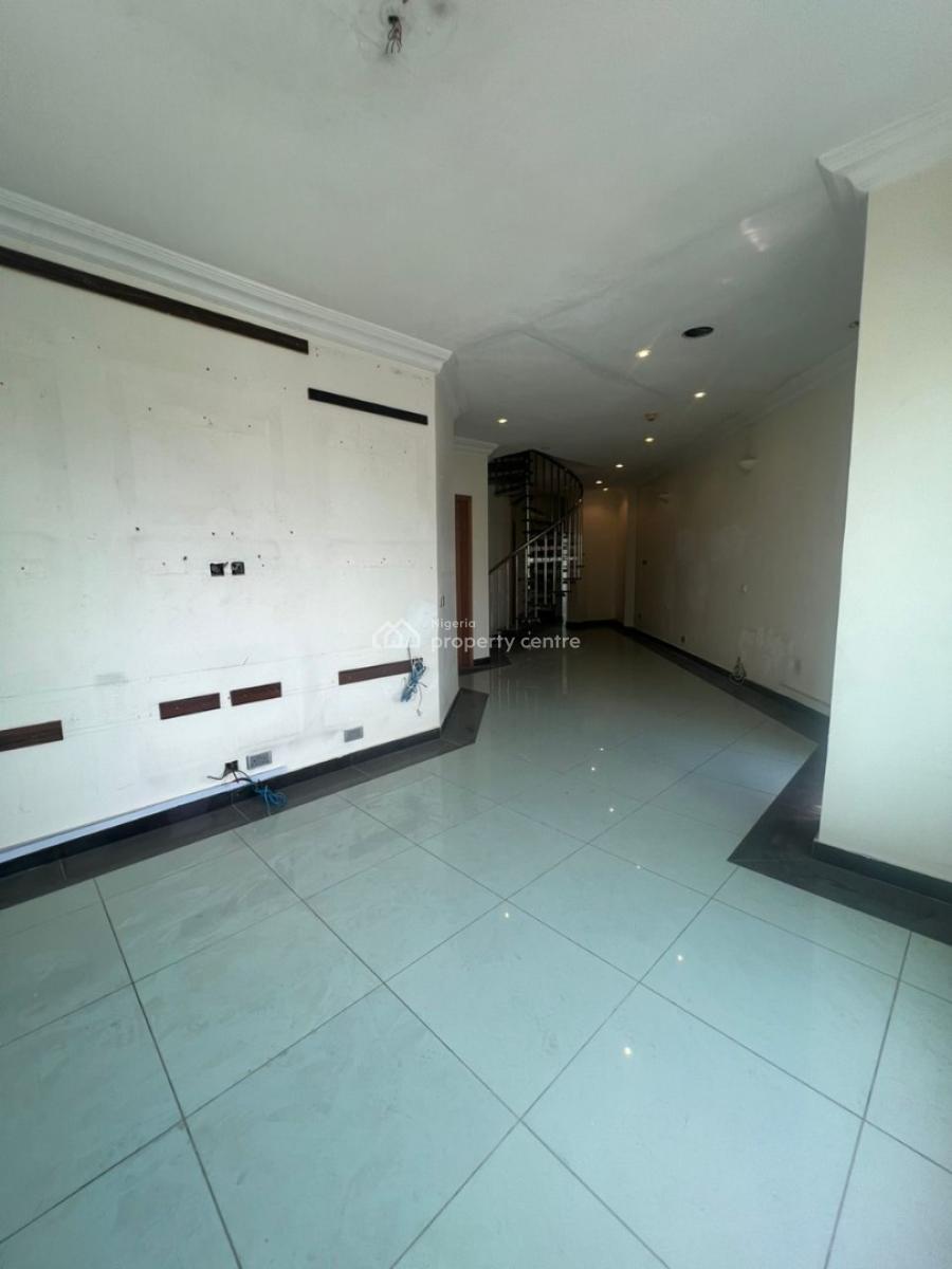 Beautiful 2 Bedroom Apartment + Pool, Bq and  Garden in a Secure Estate, Oniru, Victoria Island (vi), Lagos, Flat / Apartment for Rent