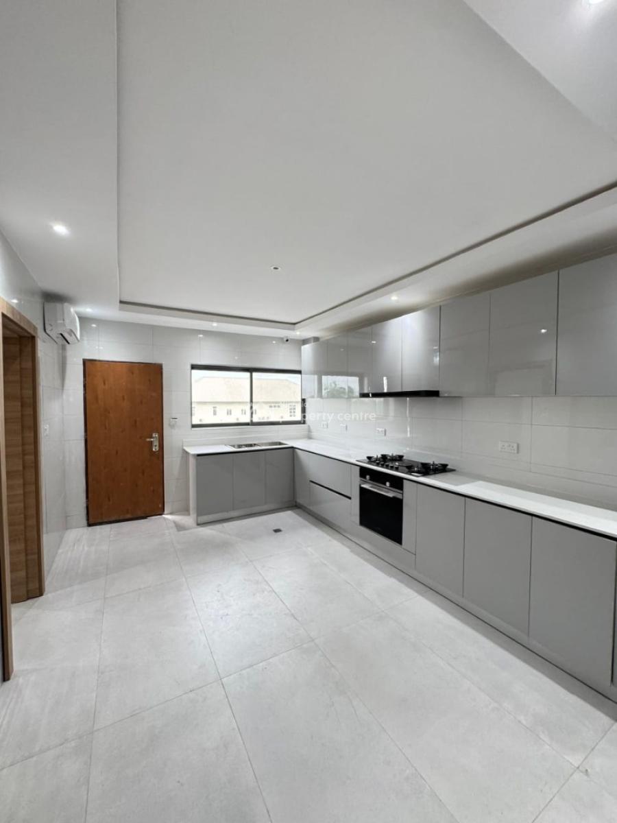 New 3 Bedroom Apartment with Bq, Swimming Pool, Gym, & Lift, Off Adeyinka Oyekan Road, Old Ikoyi, Ikoyi, Lagos, Flat / Apartment for Sale