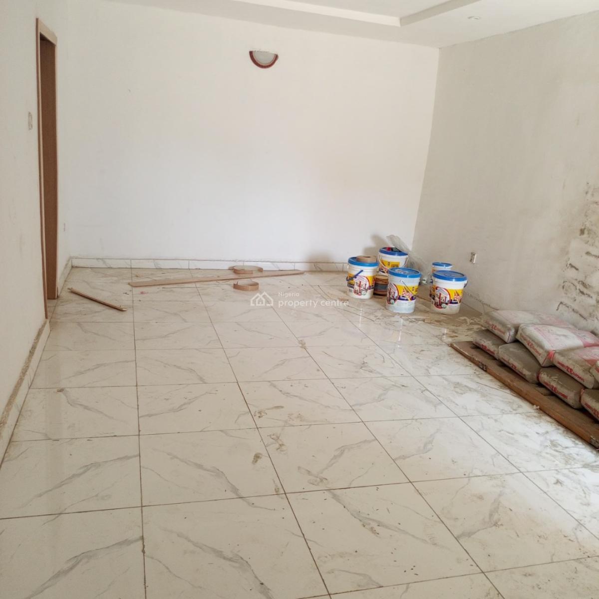 Newly Renovated 2 Bedroom Flat, United Estate,sangotedo, Ajah, Lagos, Flat / Apartment for Rent