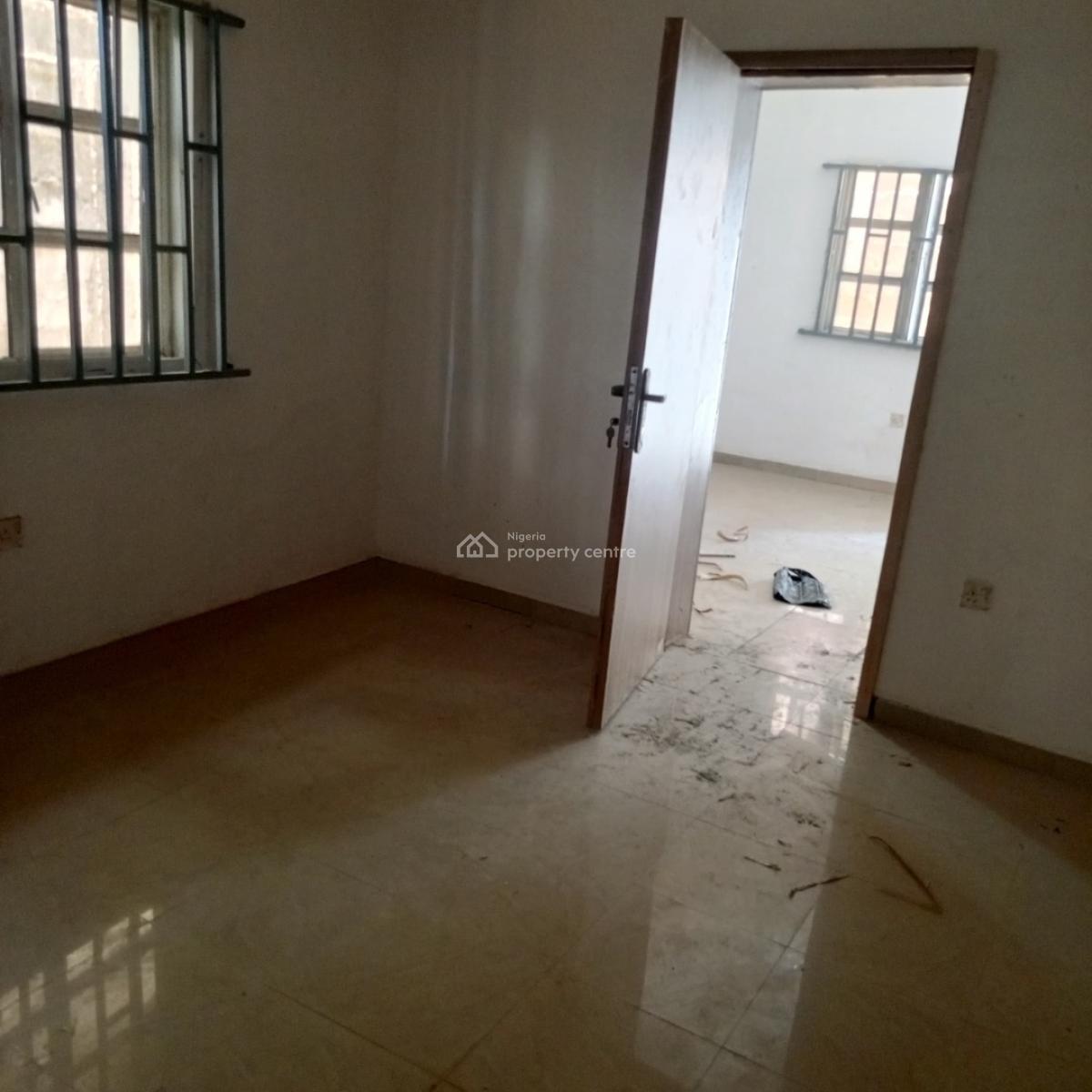 Newly Renovated 2 Bedroom Flat, United Estate,sangotedo, Ajah, Lagos, Flat / Apartment for Rent