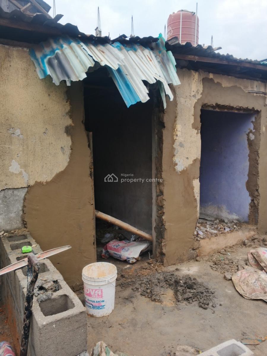 a Standard Shop Available in a Good Area, Alagomeji, Yaba, Lagos, Shop for Rent