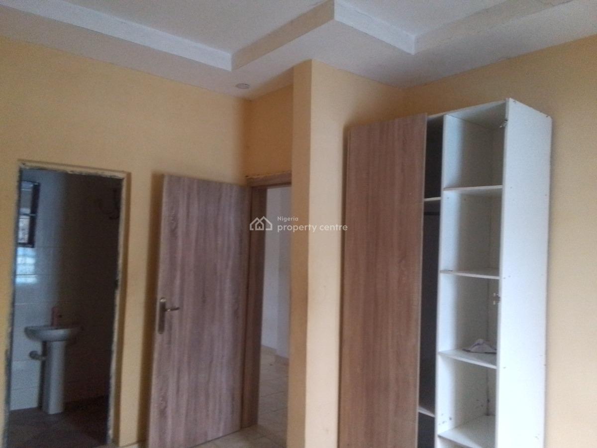 Spacious Luxury 2 Bedroom Flat with Excellent Features, Newtown Estate Rd, Ogombo, Ajah, Lagos, Flat / Apartment for Rent