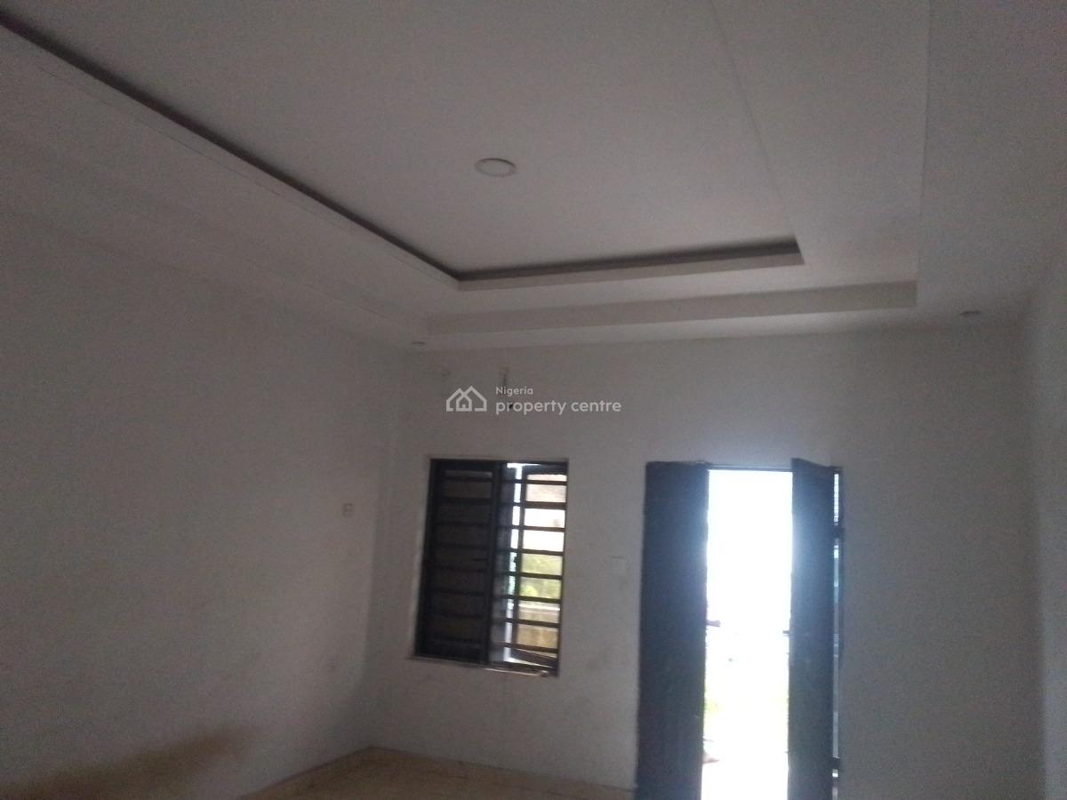 Spacious Luxury 2 Bedroom Flat with Excellent Features, Newtown Estate Rd, Ogombo, Ajah, Lagos, Flat / Apartment for Rent