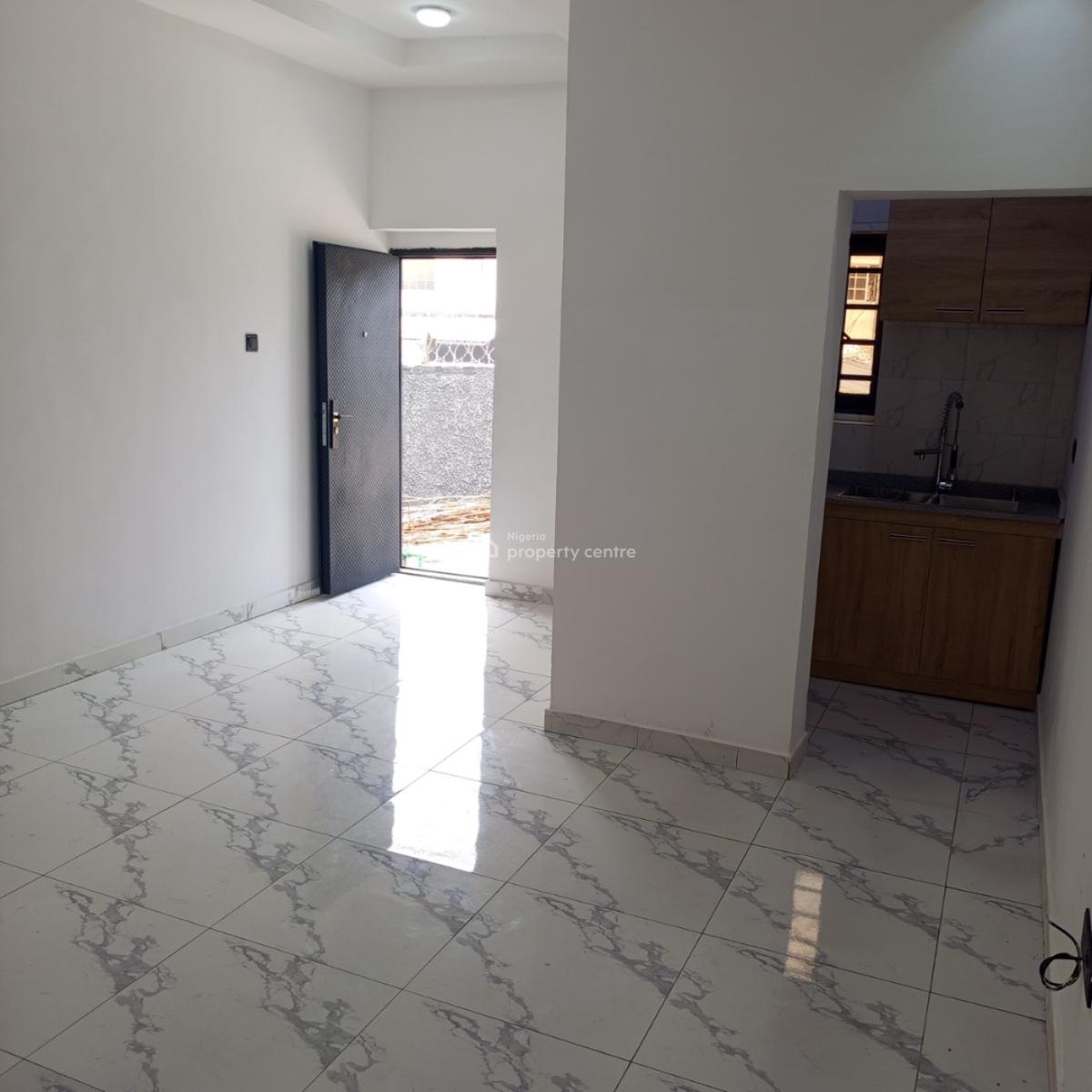Standard and Spacious Room and Parlour, Thera Estate, Sangotedo, Ajah, Lagos, Flat / Apartment for Rent