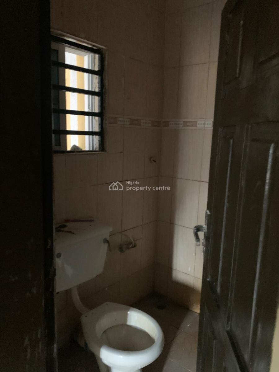 2 Bedroom Flat, Off Blenco Supermarket, Sangotedo, Ajah, Lagos, Flat / Apartment for Rent