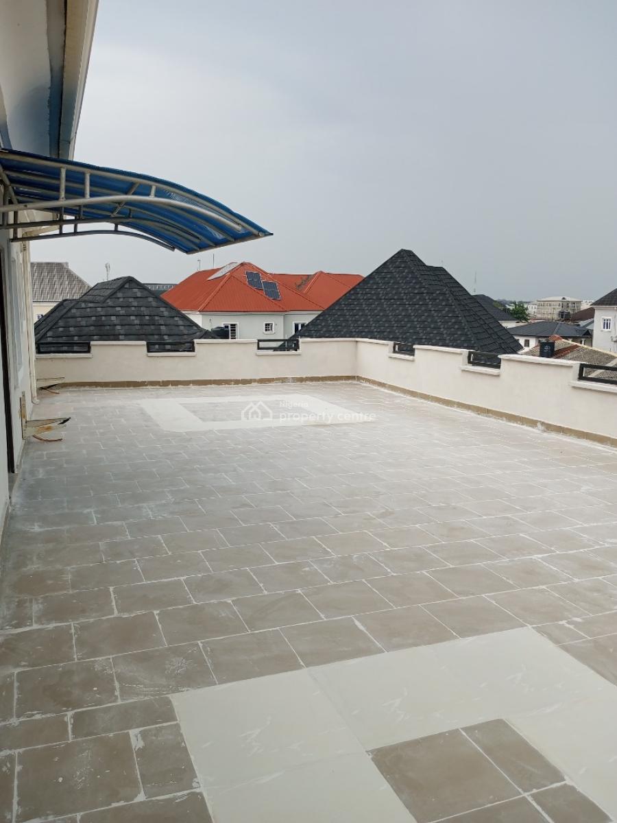 Brand New 4 Bedroom Paint House with Fitted Kitchen, Off Emerald Estate Road, Ilaje, Ajah, Lagos, Flat / Apartment for Rent