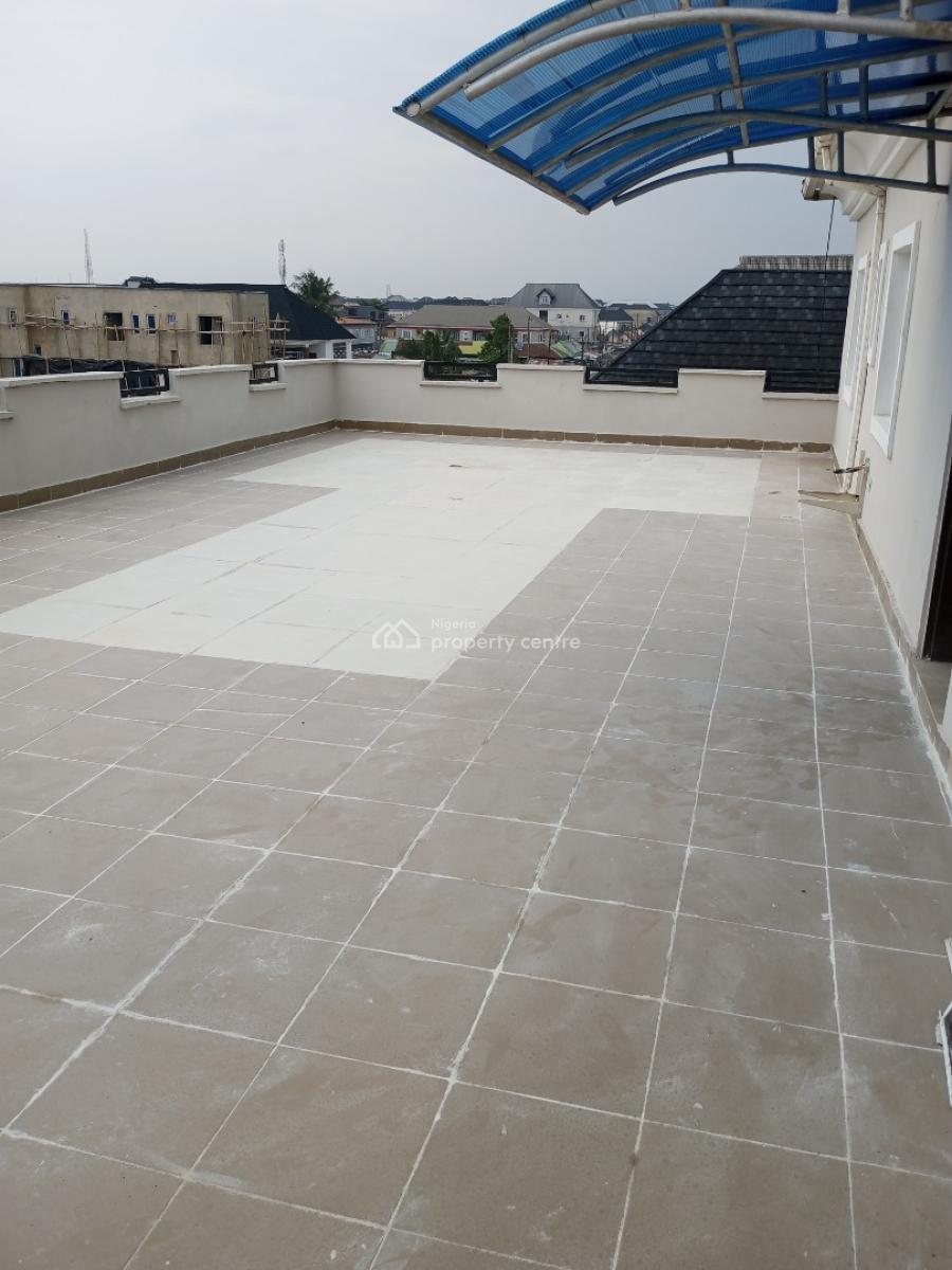 Brand New 4 Bedroom Paint House with Fitted Kitchen, Off Emerald Estate Road, Ilaje, Ajah, Lagos, Flat / Apartment for Rent