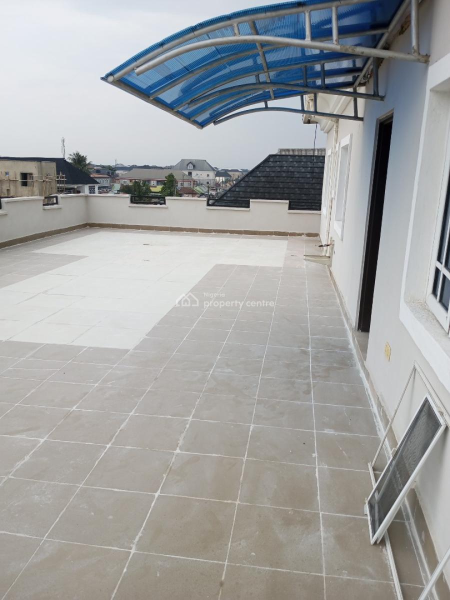 Brand New 4 Bedroom Paint House with Fitted Kitchen, Off Emerald Estate Road, Ilaje, Ajah, Lagos, Flat / Apartment for Rent