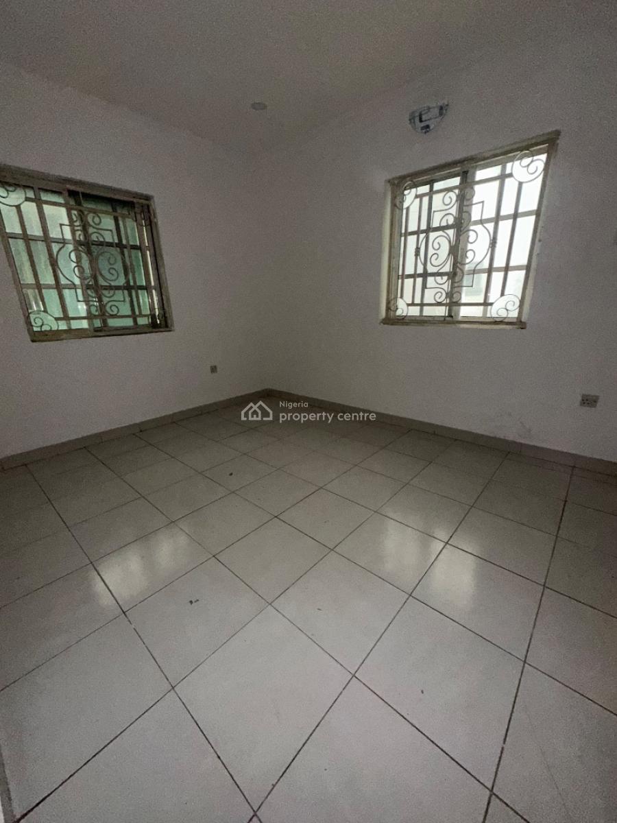 Specious 2 Bedroom Terraced, Atlantic View Estate New Road, Lekki, Lagos, Flat / Apartment for Rent