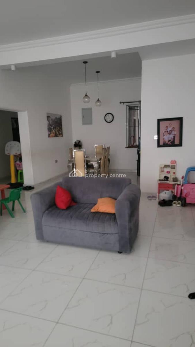 Elegant 3 Bedroom Apartment Bq in a Secure Estate, Oniru, Victoria Island (vi), Lagos, Flat / Apartment for Sale