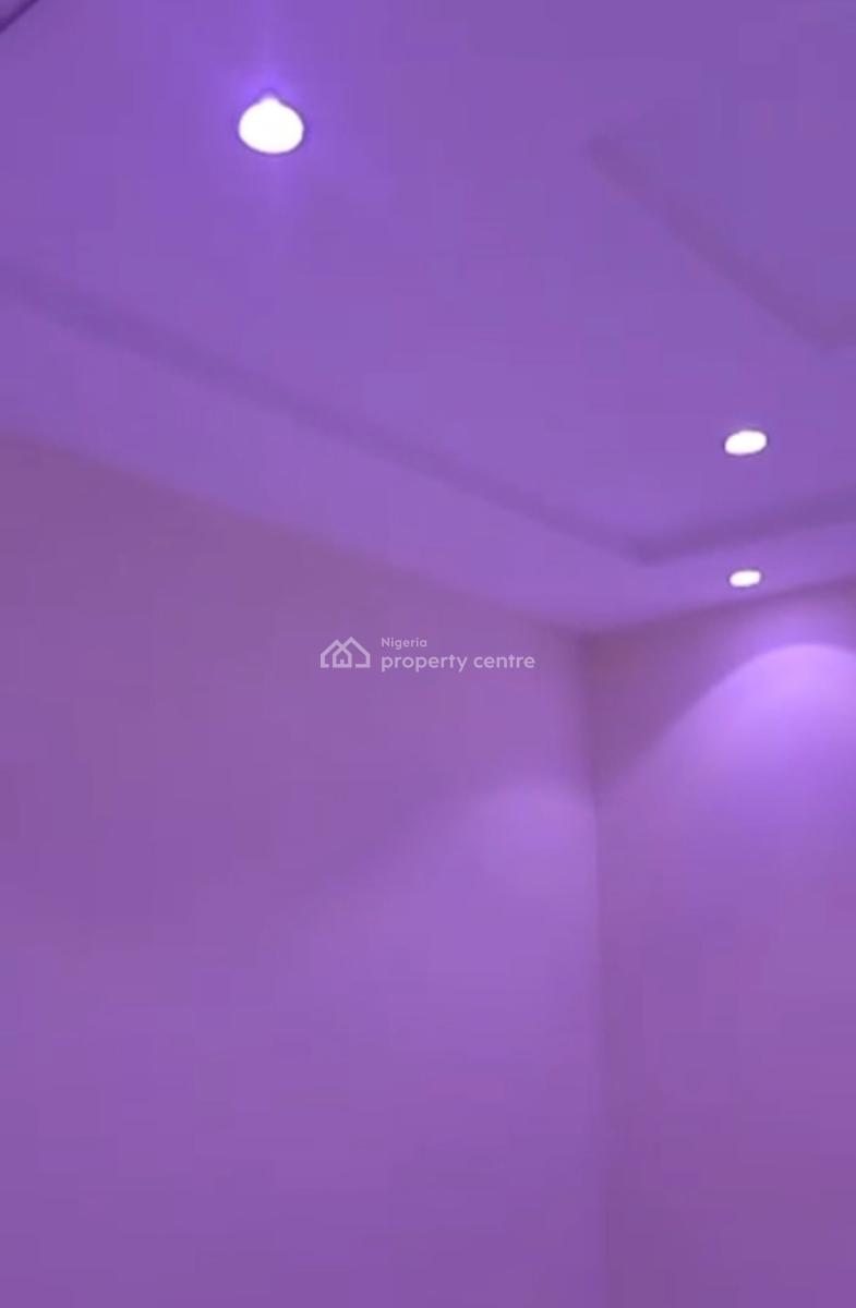 2 Bedroom Flat, Off College Road, Ogba, Ikeja, Lagos, Flat / Apartment for Rent