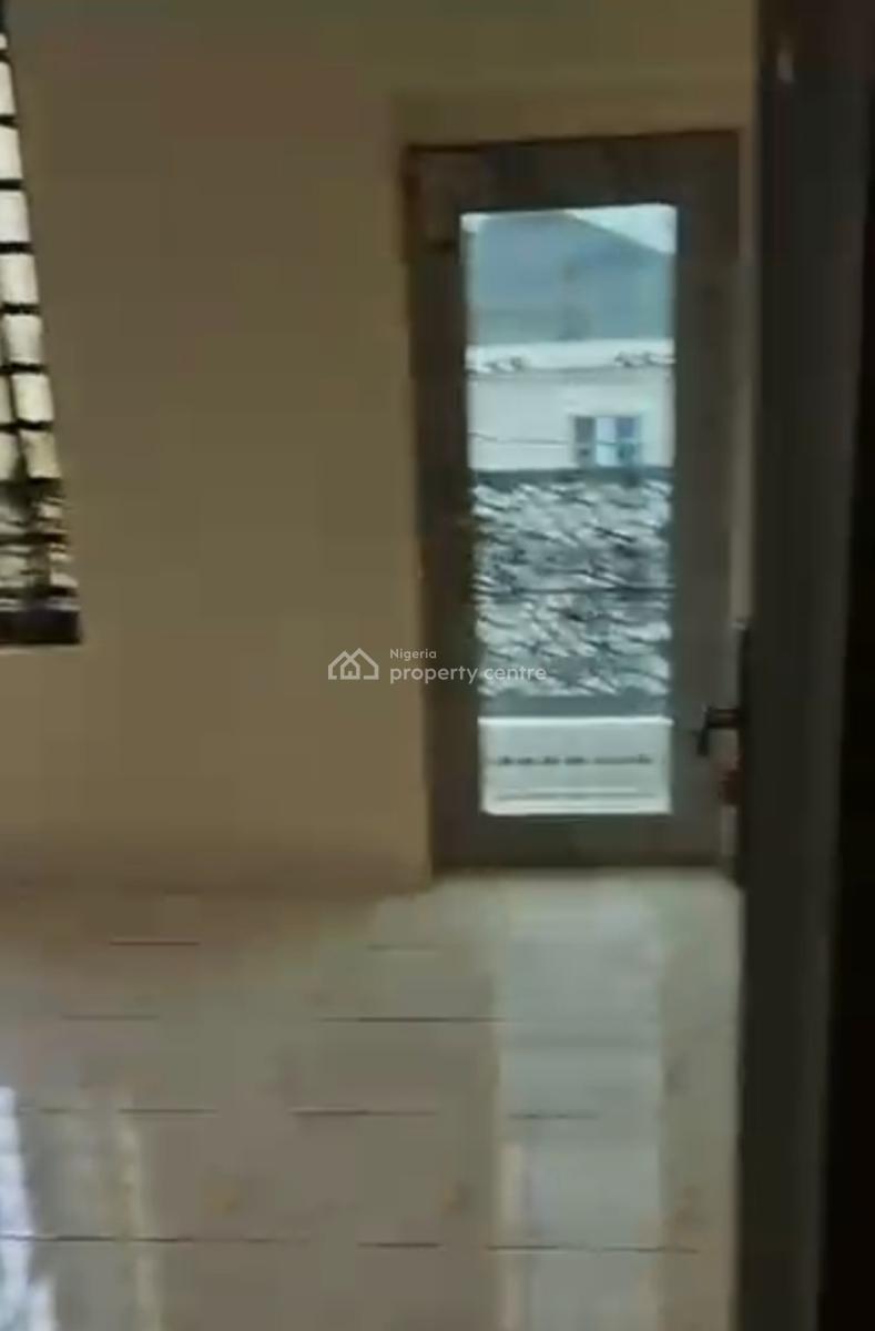 2 Bedroom Flat, Off College Road, Ogba, Ikeja, Lagos, Flat / Apartment for Rent