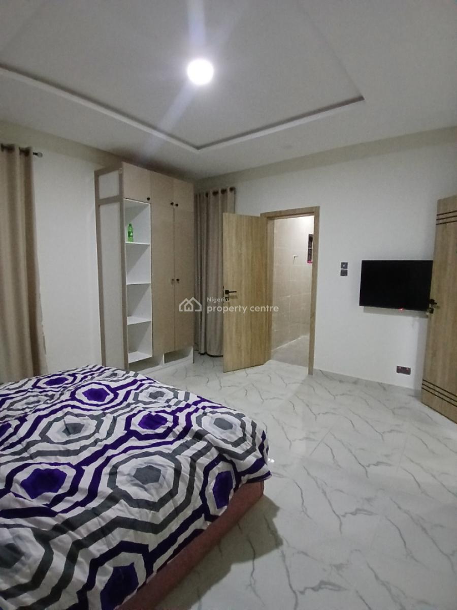 Furnished Rooms with Shared Parlour, 24 Hours Light,swimming Pool, Gym, Citadel View Estate  Along Ogombo Road, Ajah, Lagos, Flat / Apartment for Rent