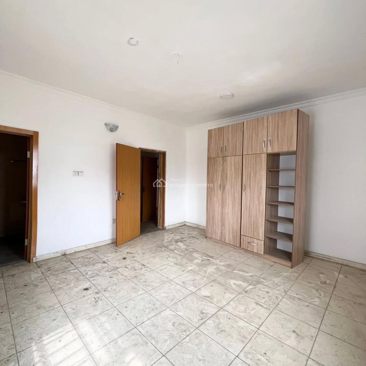 Three Bedroom Apartment, Fidiso Estate, Abijo, Lekki, Lagos, Block of Flats for Sale