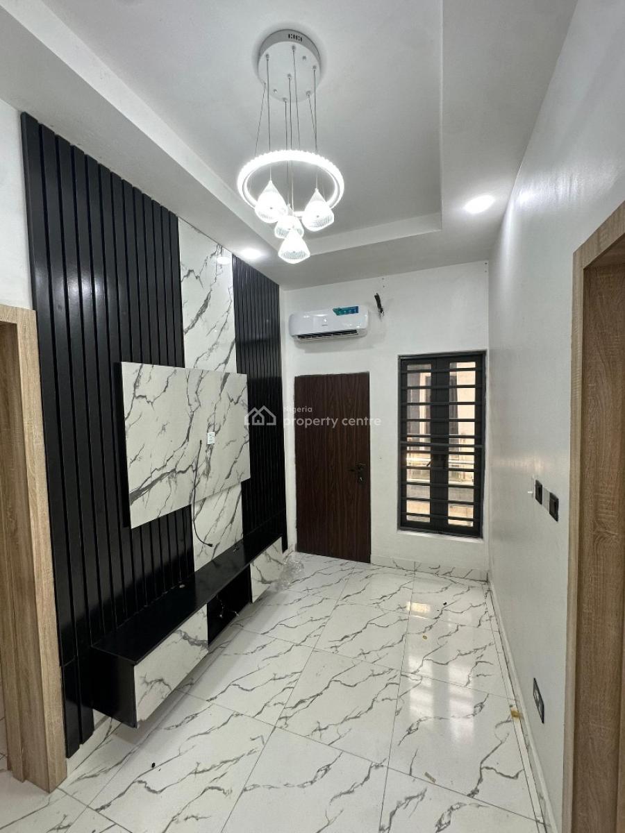 4 Bedroom Semi Detached Duplex with Bq, Ologolo, Lekki, Lagos, Semi-detached Duplex for Rent