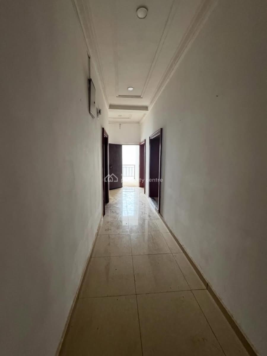 Luxury 3 Bedroom Serviced &  Spacious Apartment, Up Floor, Katampe Extension, Katampe, Abuja, Flat / Apartment for Sale