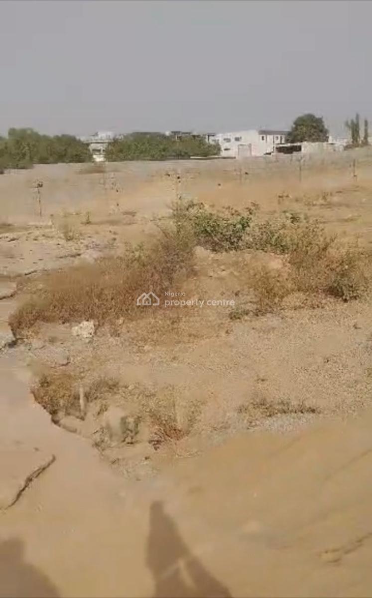 2,600sqm, Residential, C of O, Tarred Road, Guzape Main Behind H-medix, Guzape District, Abuja, Residential Land for Sale