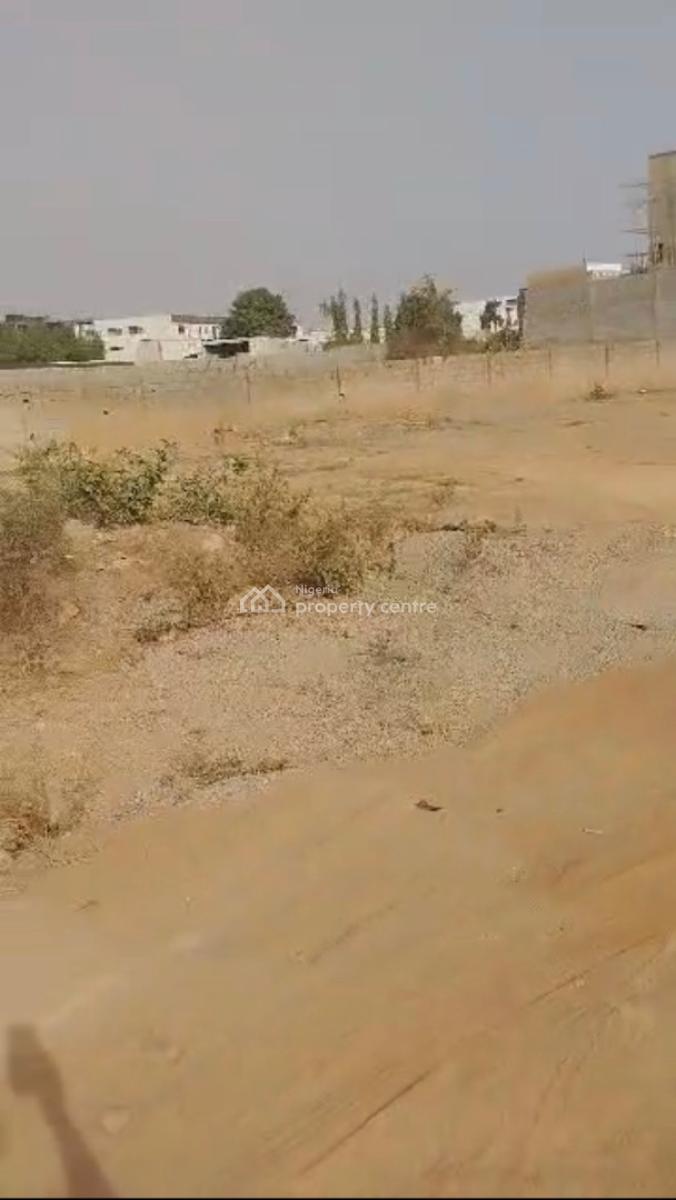 2,600sqm, Residential, C of O, Tarred Road, Guzape Main Behind H-medix, Guzape District, Abuja, Residential Land for Sale