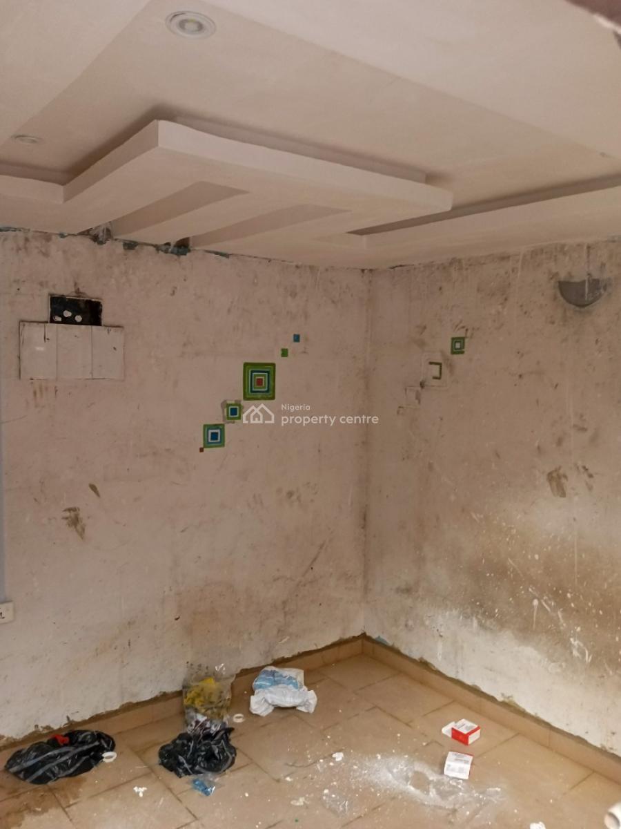 Standard Roomself Contained/ Miniflat, Off Lawanson B/stop, Surulere, Lagos, Mini Flat (room and Parlour) for Rent