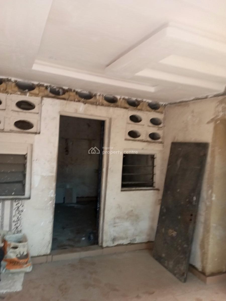 Standard Roomself Contained/ Miniflat, Off Lawanson B/stop, Surulere, Lagos, Mini Flat (room and Parlour) for Rent