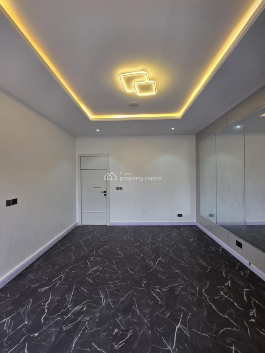 5 Bedroom Luxury Duplex with 2bqs and 3staff Quarters, Lekki Phase 1, Lekki, Lagos, Detached Duplex for Sale