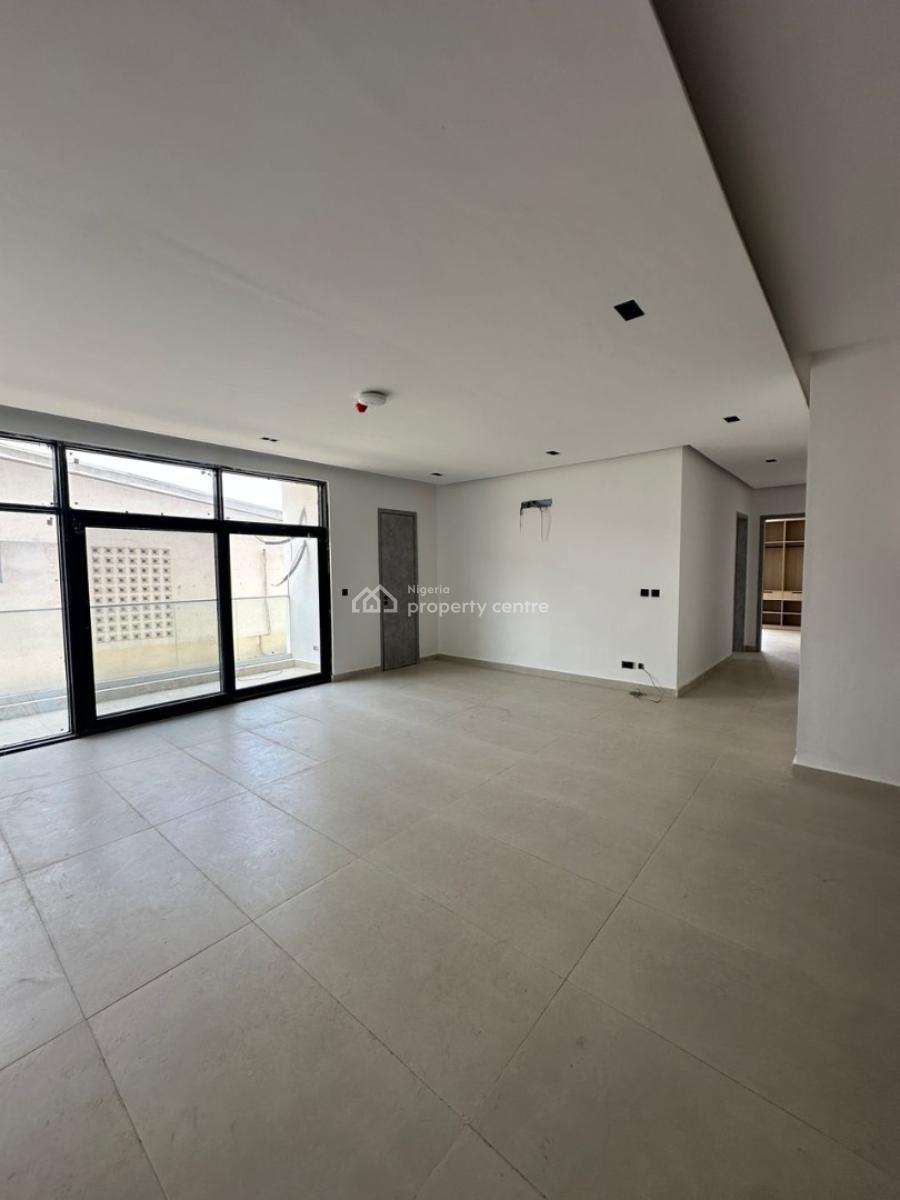 6 Units of Well Finished Luxury 3-bedroom Serviced Apartments, Lekki Phase 1, Lekki, Lagos, Flat / Apartment for Sale