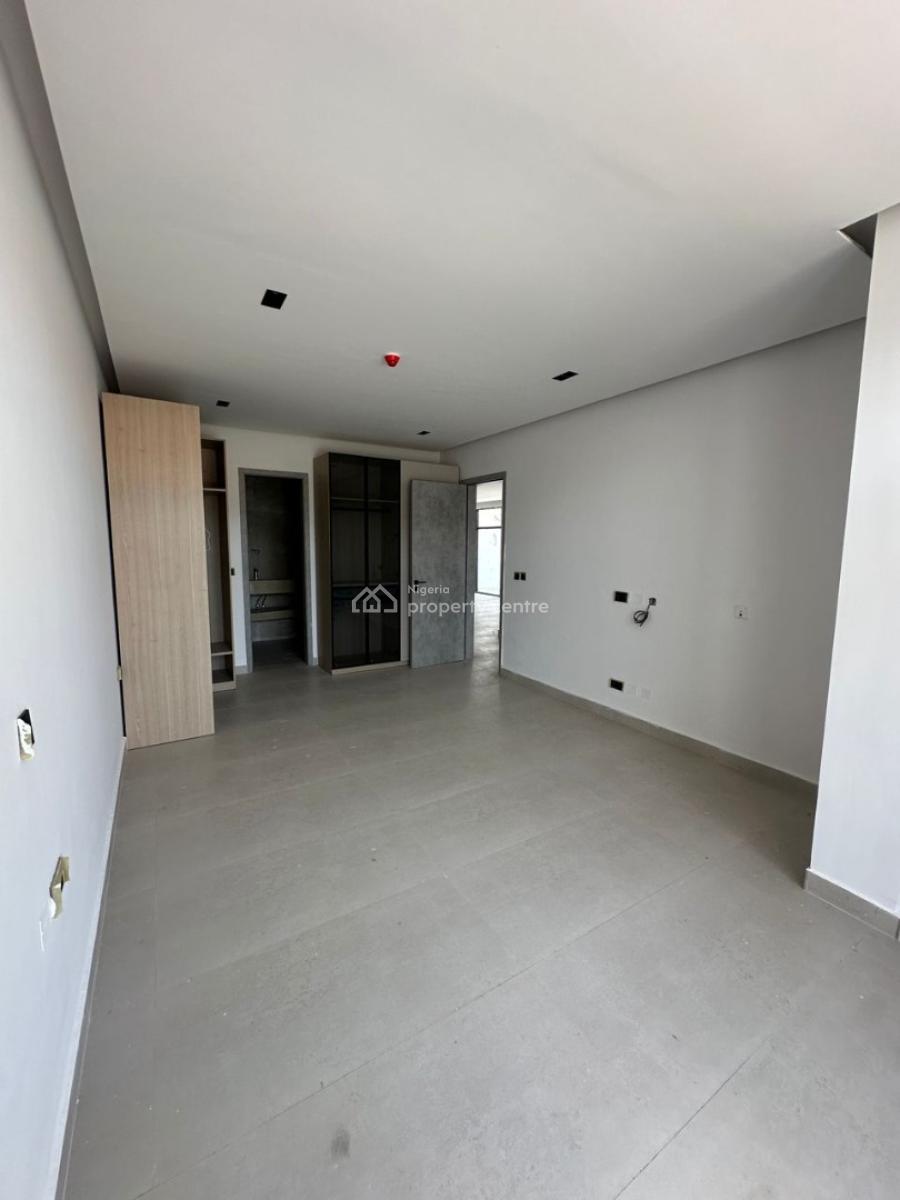 6 Units of Well Finished Luxury 3-bedroom Serviced Apartments, Lekki Phase 1, Lekki, Lagos, Flat / Apartment for Sale