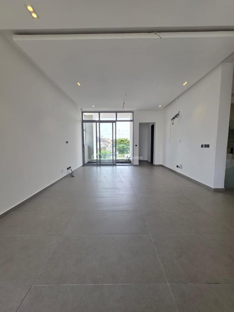 4 Bedroom Terrace Duplex, Lekki Phase 1, Lekki, Lagos, Terraced Duplex for Sale