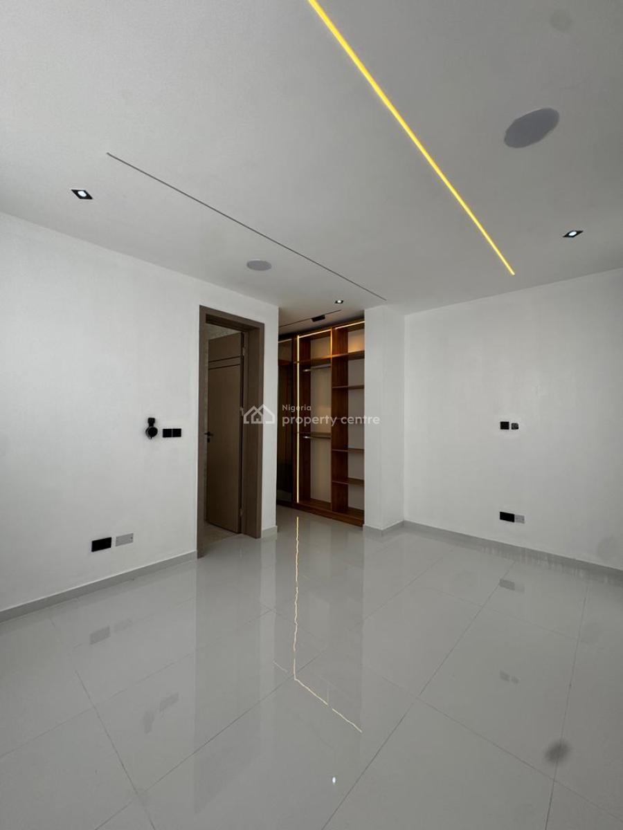 Stunning  5  Bedroom with a Swimming Pool, Elevator & Gym, Ikate, Lekki, Lagos, Flat / Apartment for Sale