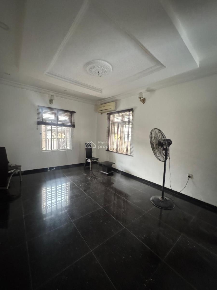 Spacious and Beautiful: 2 in a Compound, Sangotedo, Ajah, Lagos, Flat / Apartment for Rent