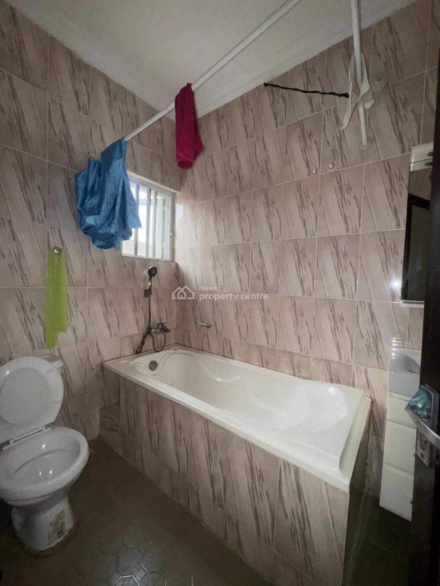 Spacious and Beautiful: 2 in a Compound, Sangotedo, Ajah, Lagos, Flat / Apartment for Rent