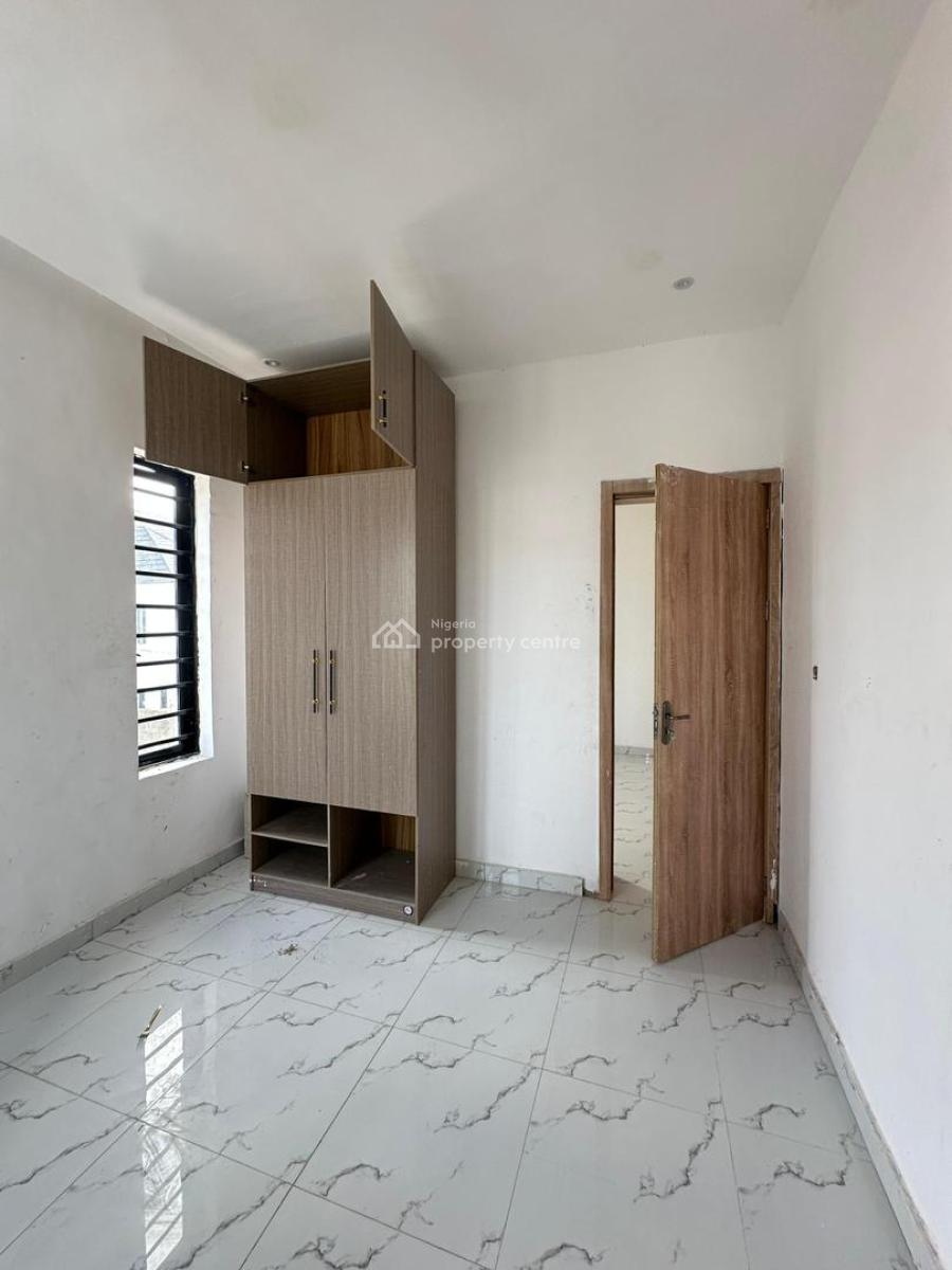 Hot Deal! Fully Serviced 4 Bedroom Terrace Duplex, Lekki, Lagos, Terraced Duplex for Sale