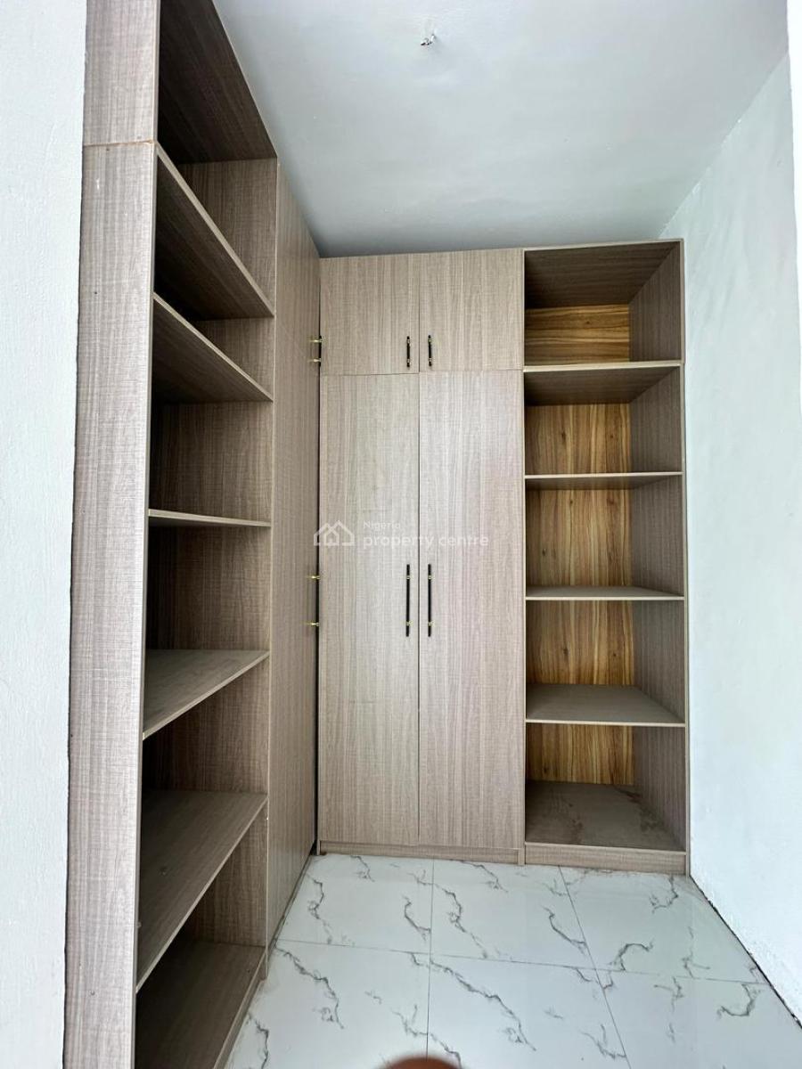 Hot Deal! Fully Serviced 4 Bedroom Terrace Duplex, Lekki, Lagos, Terraced Duplex for Sale