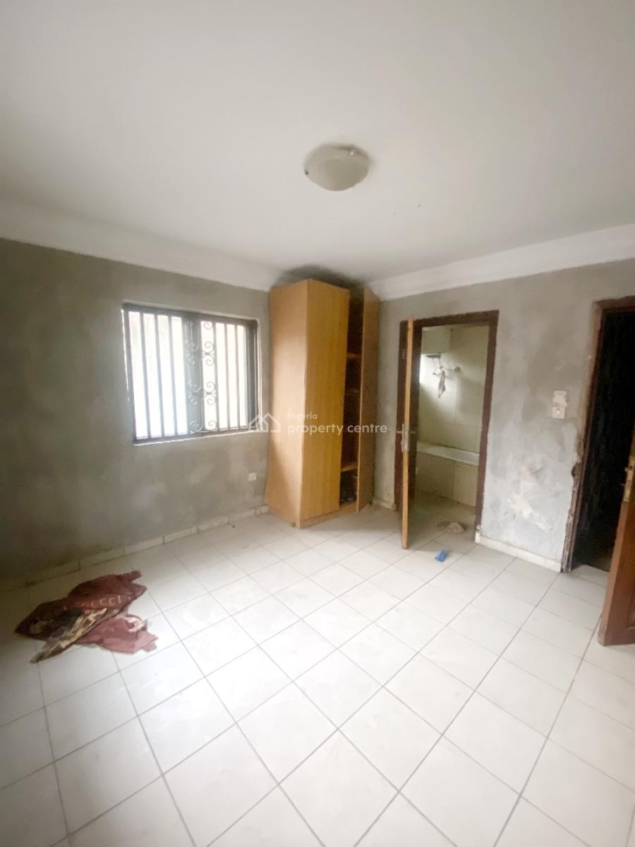 Luxury 3 Bedroom Flat, Gra Phase 1, Magodo, Lagos, Flat / Apartment for Rent